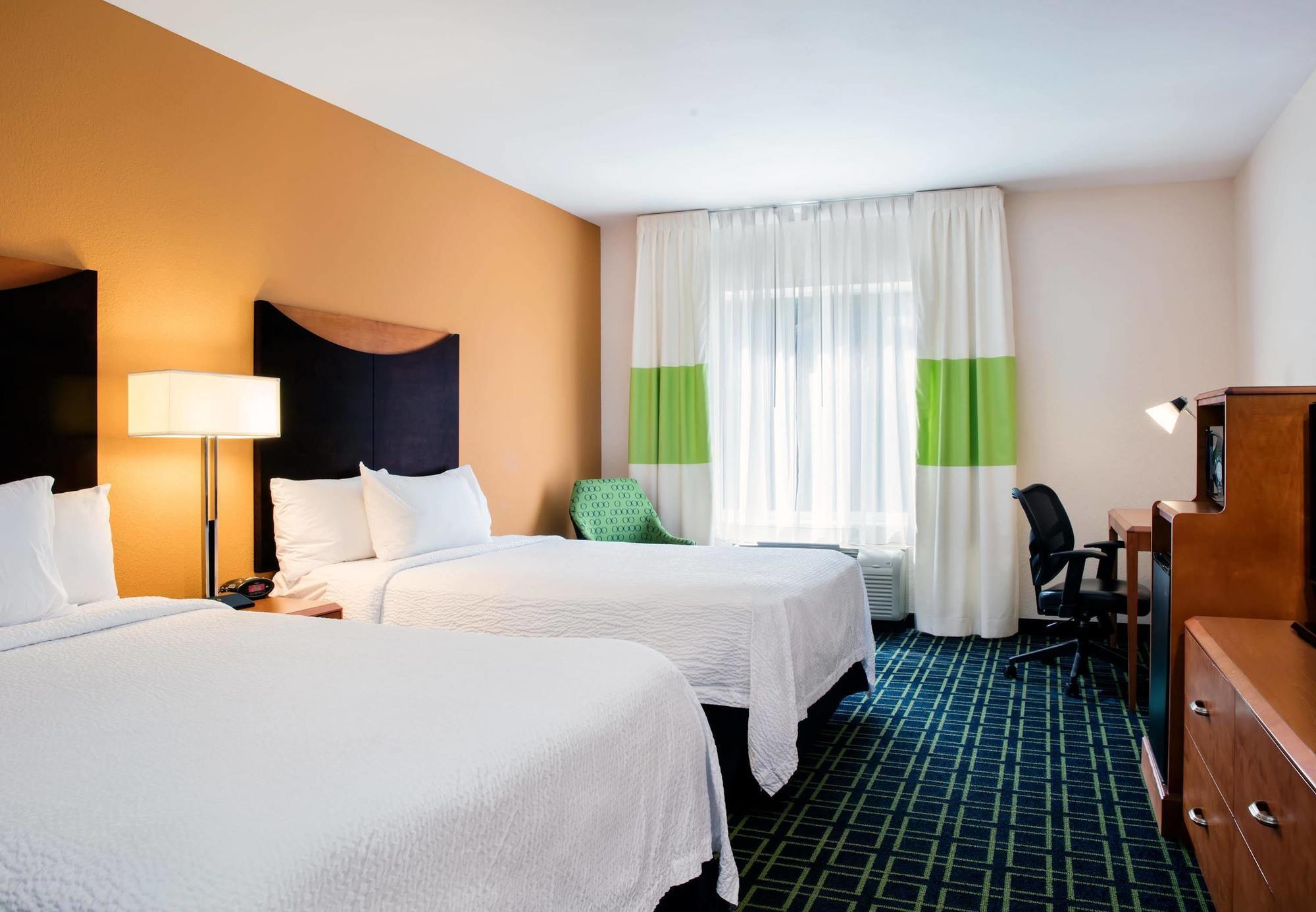 Fairfield Inn And Suites By Marriott Lakeland Plant City Exterior foto